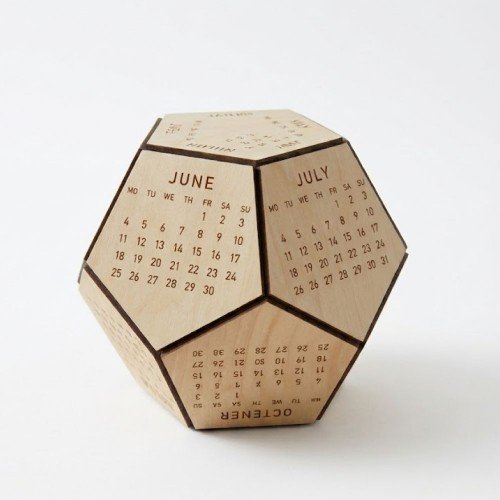 Ahşap Geometrik Masa Takvimi