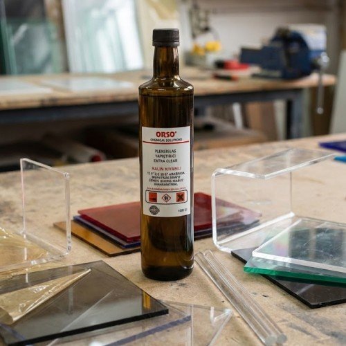 Kloroform pleksi ve Akrilik Yapıştırıcı  (1 Lt)
